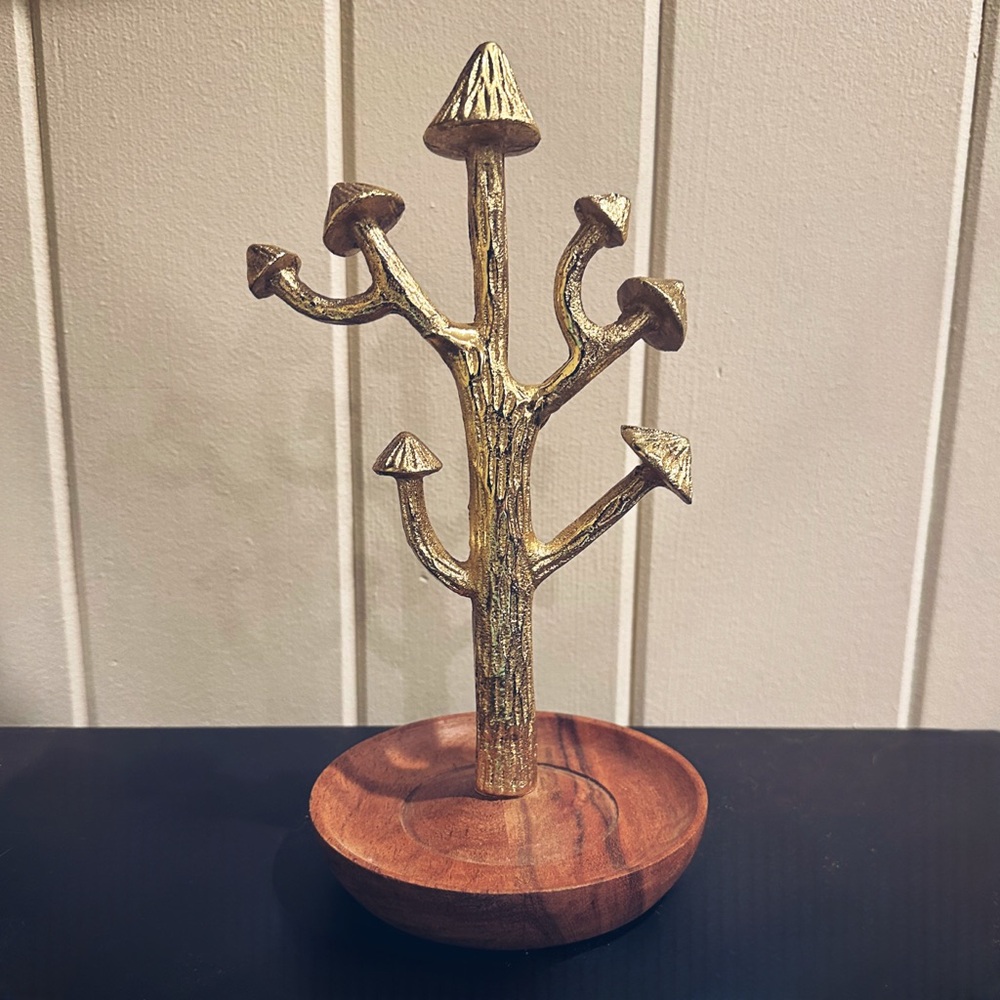 [ 2 FOR $35 ] GOLD MUSHROOMS JEWELRY HOLDER